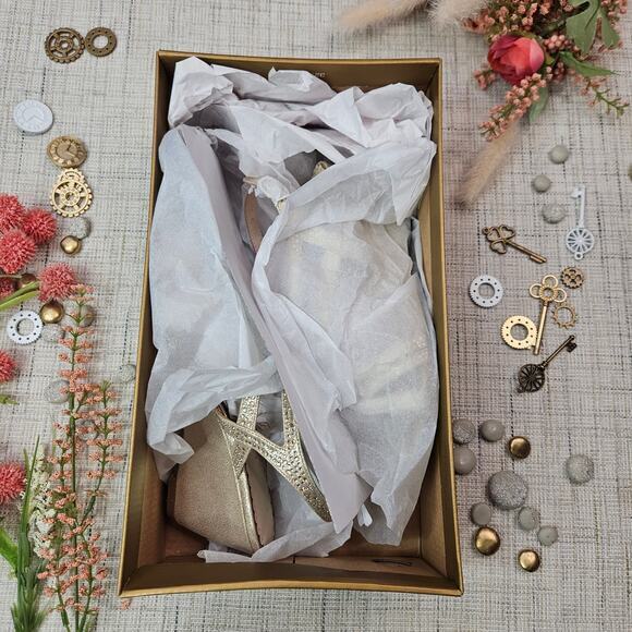 Charter Club Kelsah Wedge Sandals Gold‎ Size 6 - Picture 9 of 11